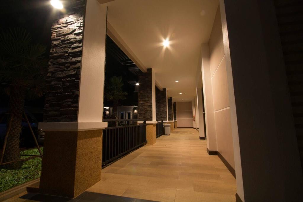Fortune Surin Hotel Exterior photo