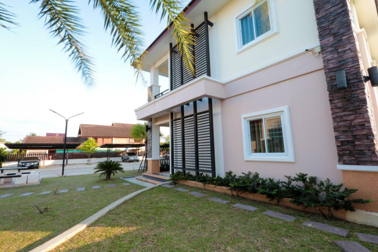 Fortune Surin Hotel Exterior photo